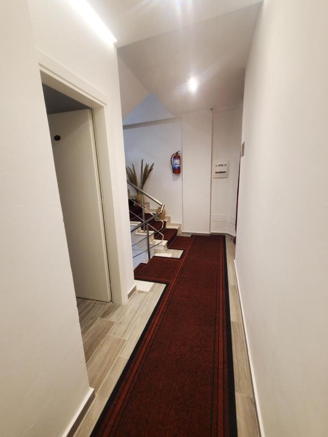 Bs Hotel دراس المظهر الخارجي الصورة